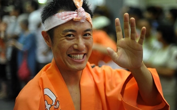 В Японии жителей обязали смеяться хотя бы раз в день