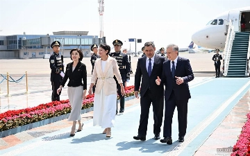 Президент Кыргызстана прибыл в Узбекистан 
