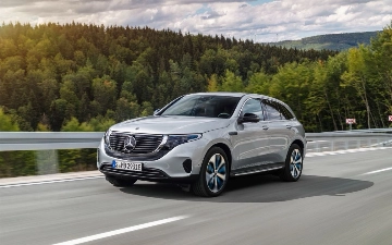 Mercedes-Benz EQC сняли с производства более года назад