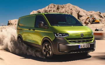 Volkswagen показал обновленные Transporter и Caravelle