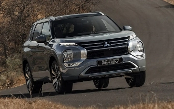 Mitsubishi презентовал новый Outlander PHEV First Edition