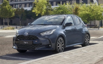 Toyota презентовала обновленный Yaris