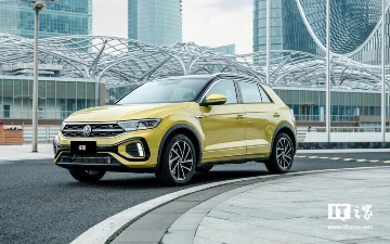 Volkswagen презентовал доступный современный кроссовер T-Roc Tange