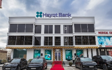 Hayot Bank открыл новый центр банковских услуг в Ташкенте 