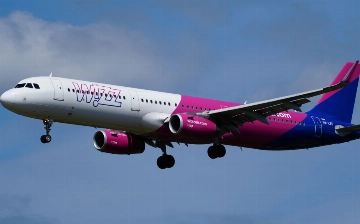 Авиакомпанию Wizz Air обязали обслуживать рейсы в Узбекистане на узбекском языке