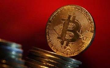 Биткоин впервые с февраля превысил отметку $99 тысяч