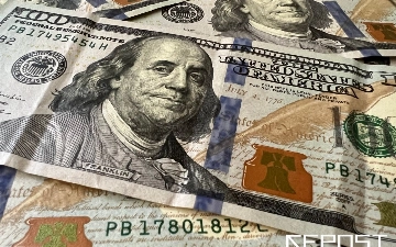 Курсы на 12 мая: доллар упал ниже 12 900 сумов