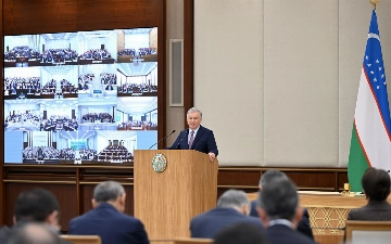 «Система превратилась  в диспетчерскую». Президент объявил об увольнении всех сотрудников народных приемных