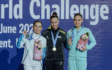 Оксана Чусовитина в 50 лет завоевала «серебро» World Challenge Cup