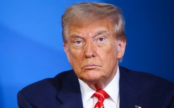 Трамп подал иск на $10 млрд после статьи WSJ о письме Эпштейну