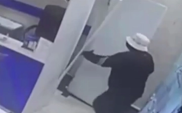 В Ташкенте вынесли приговор мужчине, пытавшемуся ограбить банк с игрушечным пистолетом