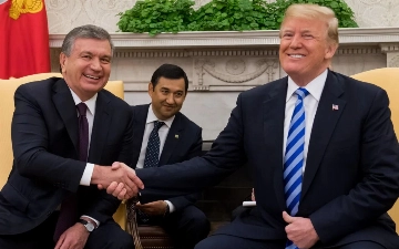 Шавкат Мирзиёев созвонился с Дональдом Трампом