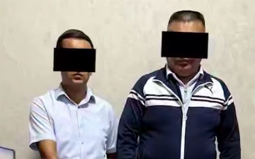 В Андижане двух замов районного хокима поймали на взятке