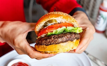 В Северной Корее запретили слова «гамбургер», «мороженое» и «караоке»