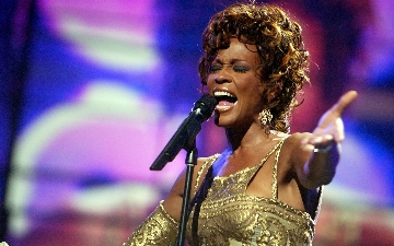 В США готовят серию концертов с «оживленным» голосом Уитни Хьюстон
