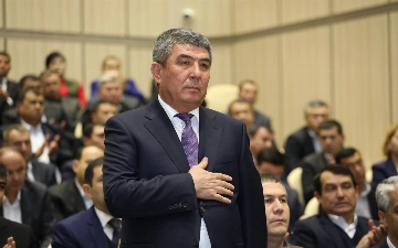 Улугбека Мустафоева утвердили хокимом Джизакской области