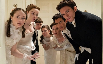 Netflix анонсировал даты выхода 4-го сезона «Бриджертонов» и раскрыл героев новой любовной истории