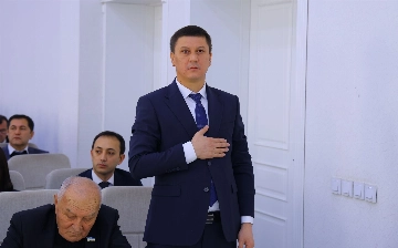 Yangi Namangan tumaniga yangi hokim tayinlandi