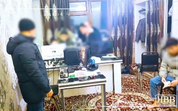 «Конфискованные товары»: в Узбекистане задержали мошенников, присваивавших деньги граждан