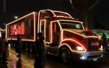Новогодний караван Coca‑Cola завершил праздничное путешествие по Узбекистану