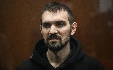 Комика Артемия Останина приговорили к почти 6 годам колонии из-за шутки