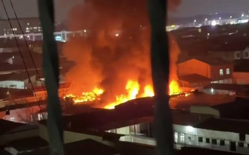 В Ташкенте произошел крупный пожар в доме
