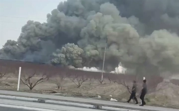 В Фергане произошел крупный пожар на складе для хранения саженцев