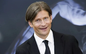 Звезду «Назад в будущее» обвинили в удержании женщины против ее воли