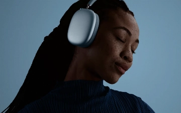 Apple представила AirPods Max 2 с чипом H2 и улучшенным шумоподавлением