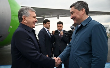 Как Шавката Мирзиёева встретили в Астане