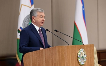 Шавкат Мирзиёев раскритиковал чиновников за бездействие по проблемам предпринимателей