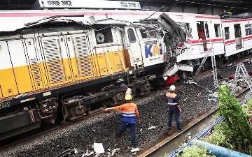 В Индонезии столкнулись два поезда, есть погибшие и пострадавшие