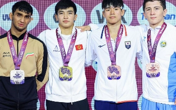 Узбекские борцы U-17 завоевали еще три медали на чемпионате Азии