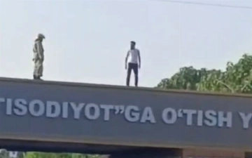 В Андижане парень пытался спрыгнуть с моста