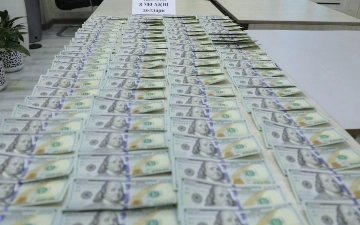 В Андижане иностранец пытался продать фальшивые $8,7 тысячи