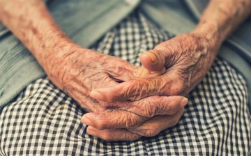 В Ташкенте домработница систематически избивала и истязала 91-летнюю пенсионерку