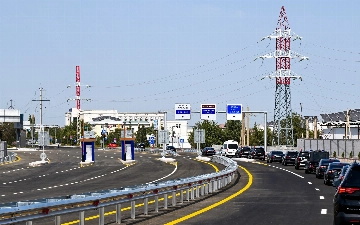 Shavkat Mirziyoyev “Urganch – Xiva” pullik avtomobil yo‘li bilan tanishdi