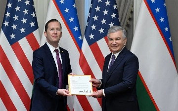 Шавкат Мирзиёев принял спецпосланника президента США Серджио Гора