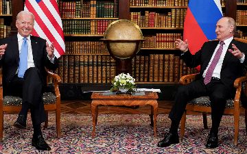 Байден подарил очки Путину, президент России спел песню, общая атмосфера прошедшего в Женеве саммита: что стало известно из пресс-конференций лидеров двух государств
