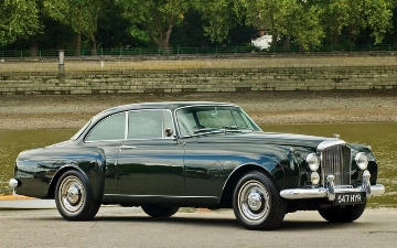 Роскошный Bentley 60 годов прошлого века превратили в электромобиль