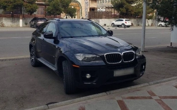Узбекистанец продает свой идеальный BMW X6 по цене подержанного Chevrolet Malibu-2