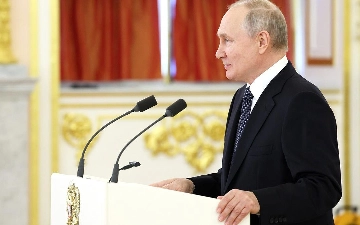 Путин несколько раз попрощался с послами, но его проигнорировали (видео) 