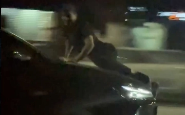 В Ташкенте водитель Chevrolet Monza протащил мужчину на капоте