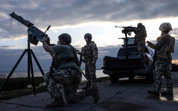 США возобновили поставки части оружия Украине