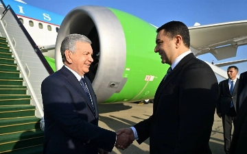 Как Шавката Мирзиёева встретили в Азербайджане