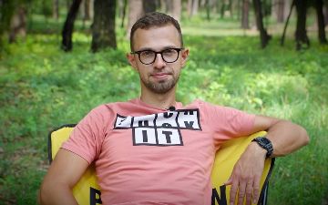 Тревел-блогеру Антону Птушкину запретили въезд в Россию до 2072 года