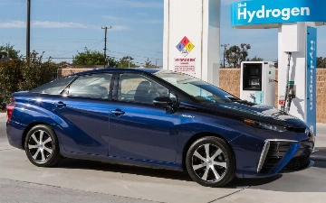 Автоэксперт рассказал, почему не стоит покупать Toyota с водородным двигателем