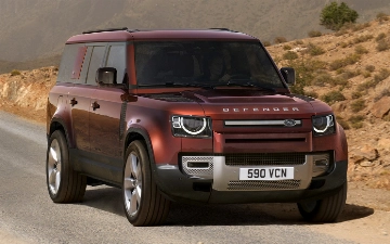 Инсайдеры поделились подробностями о новом Land Rover Defender Sport
