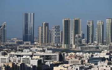 Al Jazeera: Один человек погиб при падении обломков сбитой ракеты в Абу-Даби