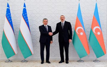 Президент поздравил главу Азербайджана с окончанием военных действий в Нагорном Карабахе